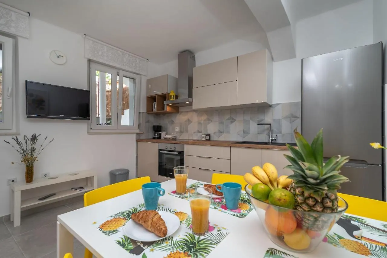 Vakantiehuis House Polus Villa Trogir Kroatië